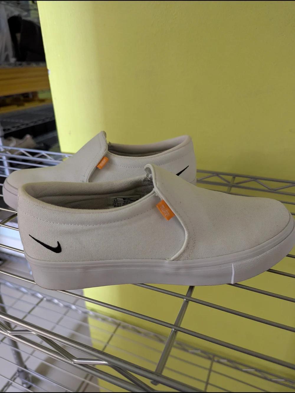 Nike slip canvas